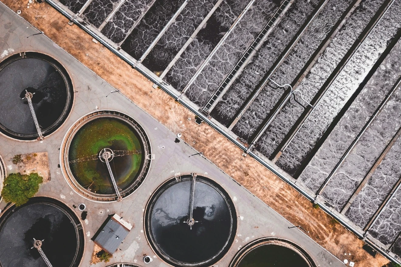 Oxygen and Ozone Generators in Water and Wastewater Treatment Plants Oxygen and Ozone Generators in Water and Wastewater Treatment Plants.